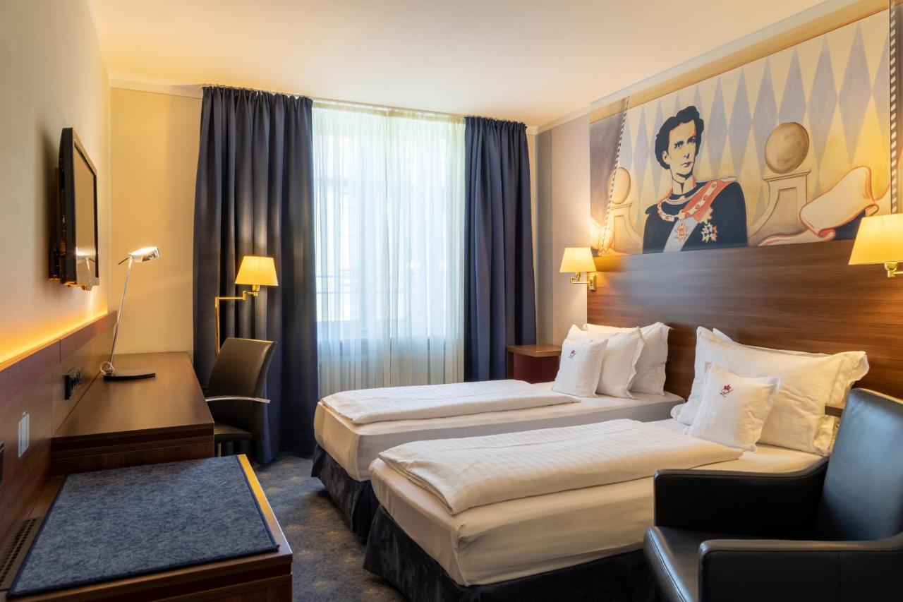 Hotel Koenig Ludwig II Garching bei München Dış mekan fotoğraf