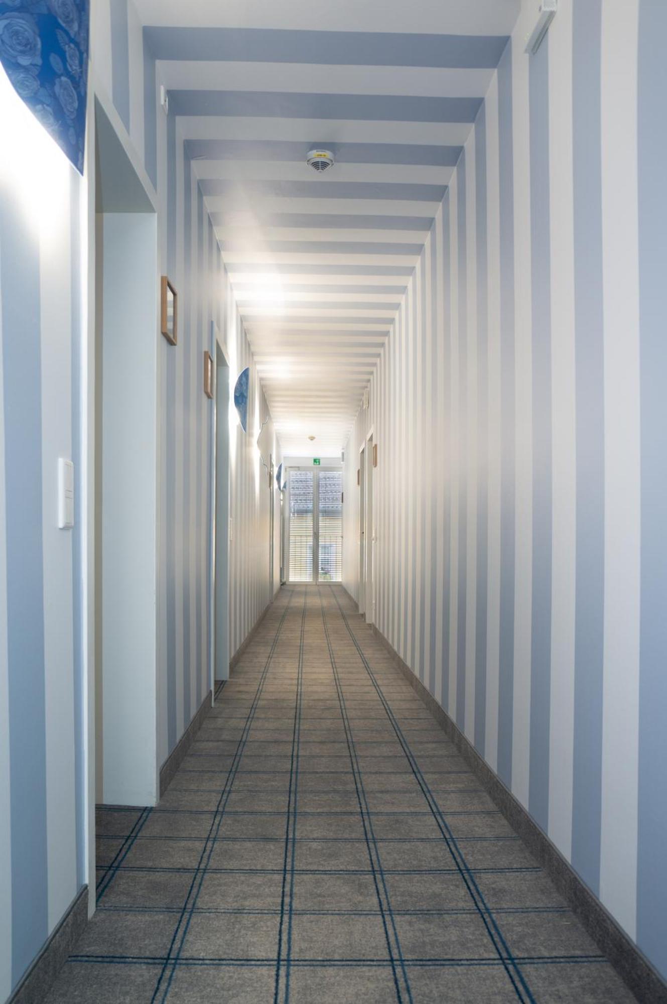 Hotel Koenig Ludwig II Garching bei München Dış mekan fotoğraf